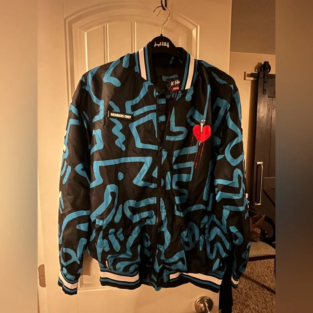 Members Only x Keith Haring Blue &  Black Patterned  Bomber Jacket sz-Large - Picture 2 of 12